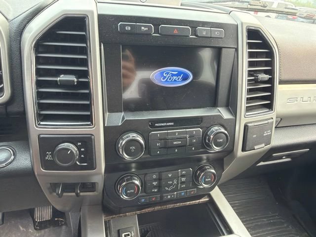 Certified 2019 Ford F250 Lariat w/ Lariat Ultimate Package AWD/4WD image 7