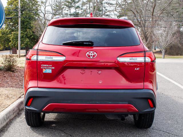 Used 2022 Toyota Corolla Cross LE image 4