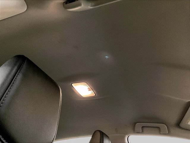 Used 2018 Toyota Corolla SE w/ Body Protection Package FWD image 21