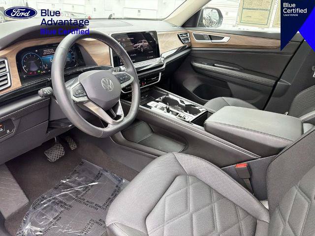 Used 2024 Volkswagen Atlas SE FWD image 18