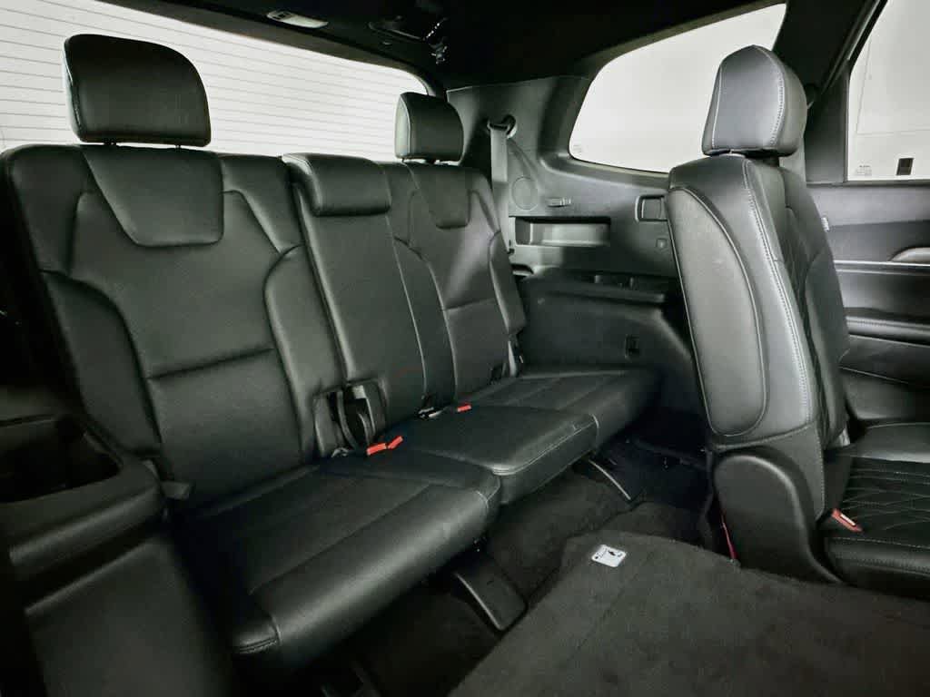 Used 2024 Kia Telluride EX X-Line AWD/4WD image 32
