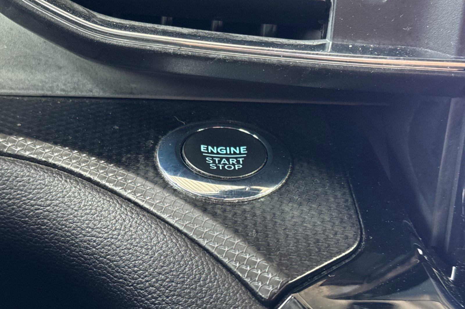 Certified 2022 Ford Explorer ST w/ Equipment Group 401A image 36