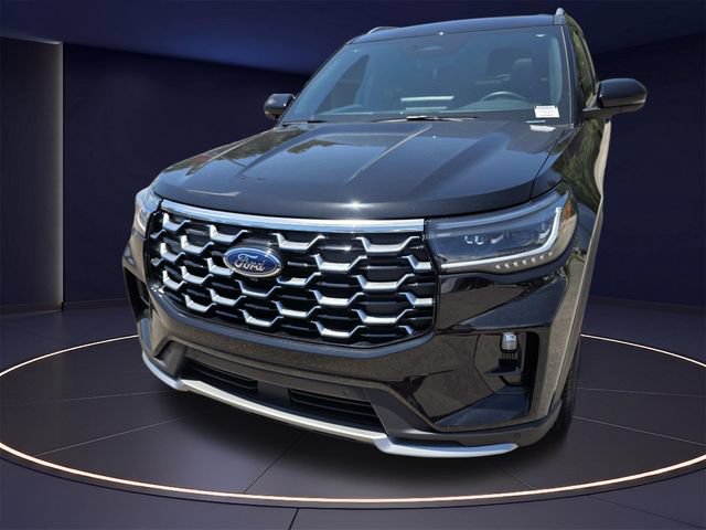 Certified 2026 Ford Explorer Platinum RWD image 9