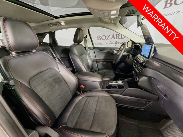 Certified 2022 Ford Escape SEL w/ SEL Stealth AWD Package image 30