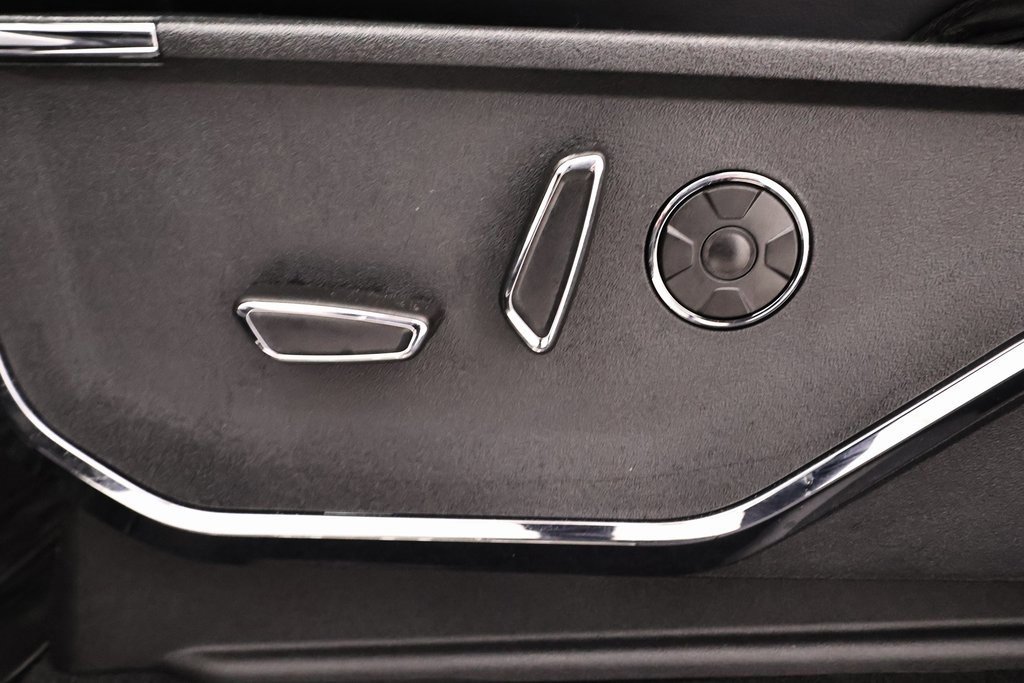 Certified 2024 Ford F150 Platinum w/ Equipment Group 702A High image 17