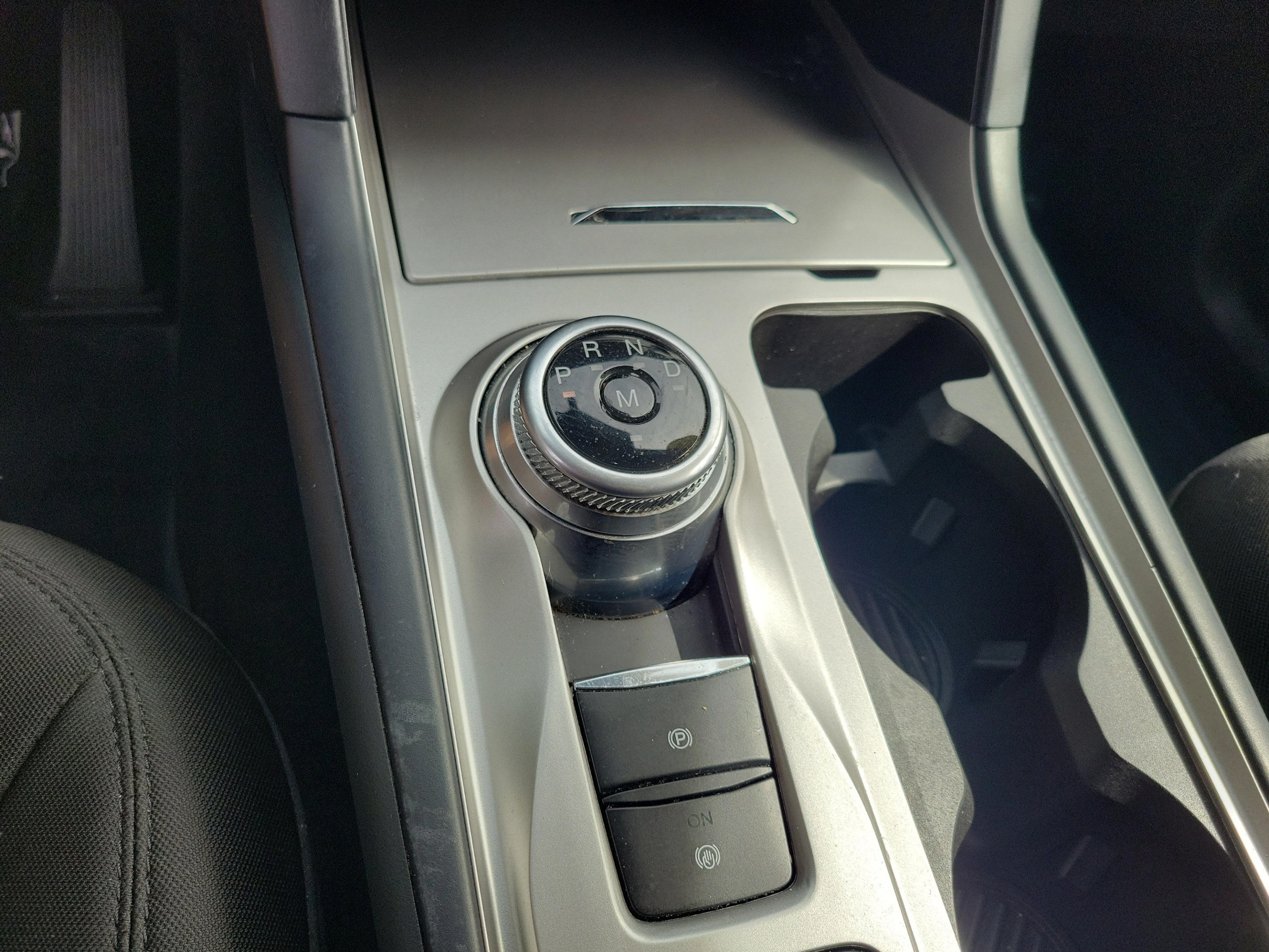 Certified 2020 Ford Explorer XLT RWD image 30
