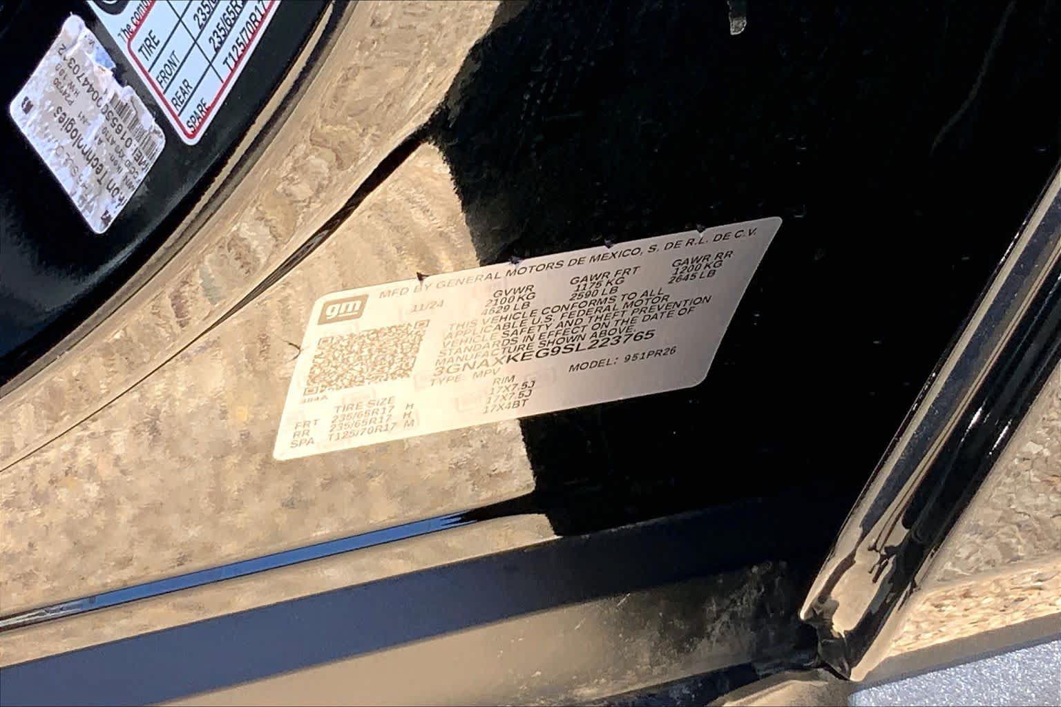 Used 2025 Chevrolet Equinox ACTIV FWD image 37