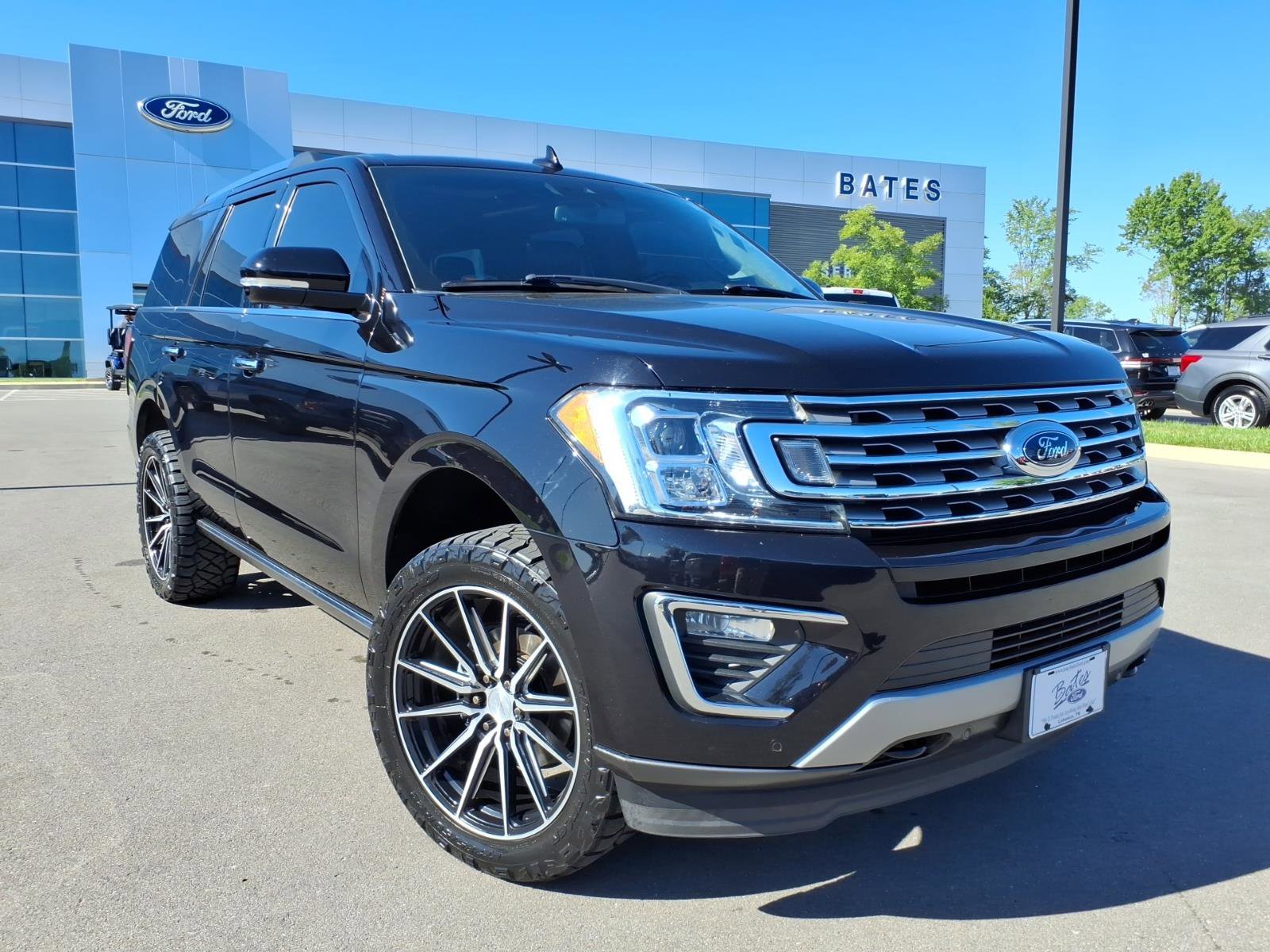 Certified 2019 Ford Expedition Limited w/ Equipment Group 301A AWD/4WD image 1
