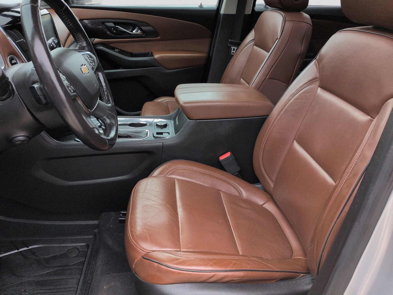 Used 2018 Chevrolet Traverse High Country w/ LPO, Floor Liner Package AWD/4WD image 18