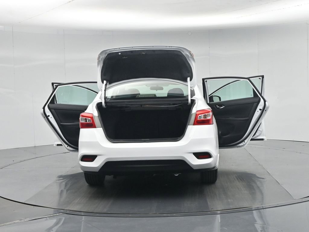 Used 2019 Nissan Sentra S FWD image 34