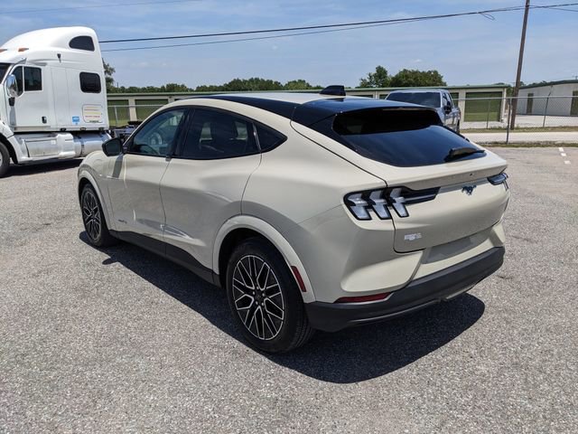 Certified 2025 Ford Mustang Mach-E Premium AWD/4WD image 6