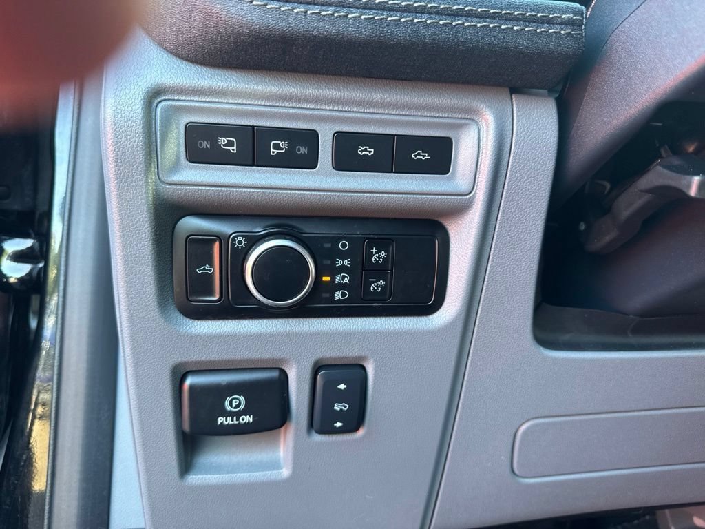 Certified 2024 Ford F150 Lightning Flash AWD/4WD image 33