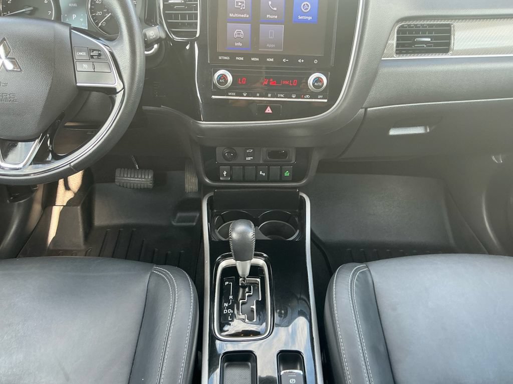 Used 2020 Mitsubishi Outlander SEL FWD image 20