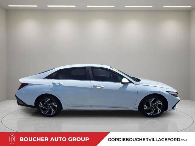 Used 2024 Hyundai Elantra SEL w/ Convenience Package FWD image 8