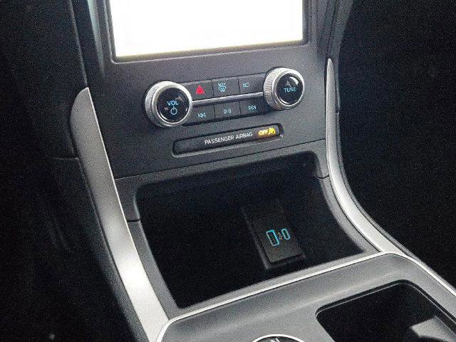 Certified 2022 Ford Edge SE w/ Black Appearance Package image 22