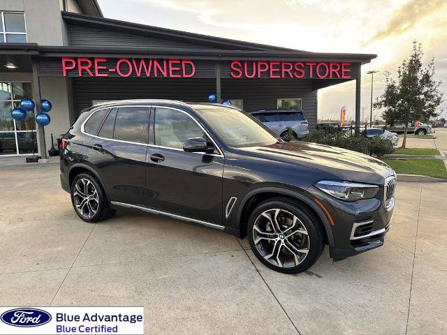 Used 2022 BMW X5 sDrive40i w/ Parking Assistance Package image 1