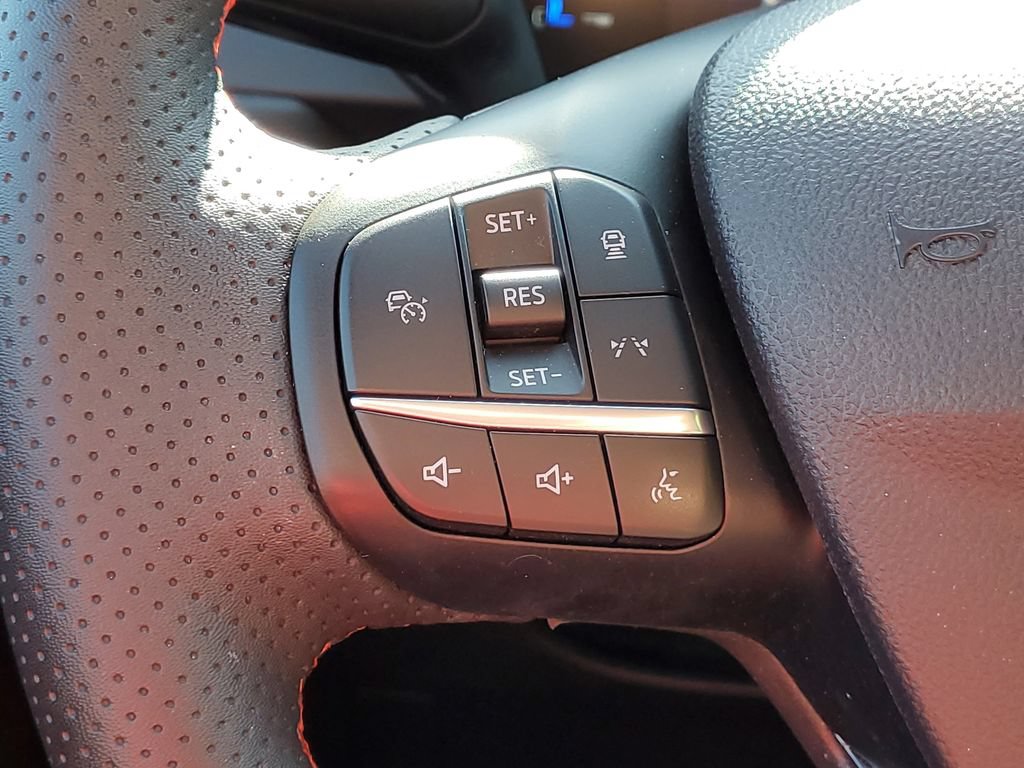 Certified 2023 Ford Escape ST-Line w/ Tech Pack #1 AWD/4WD image 24