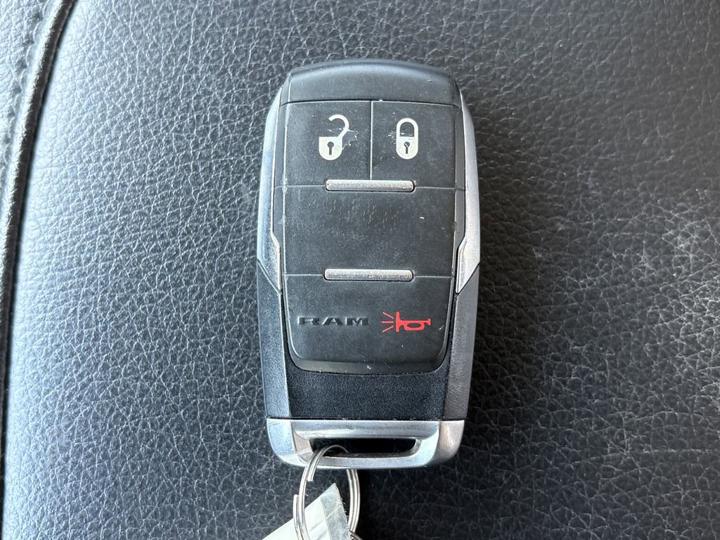 Used 2019 RAM 2500 Big Horn AWD/4WD image 32