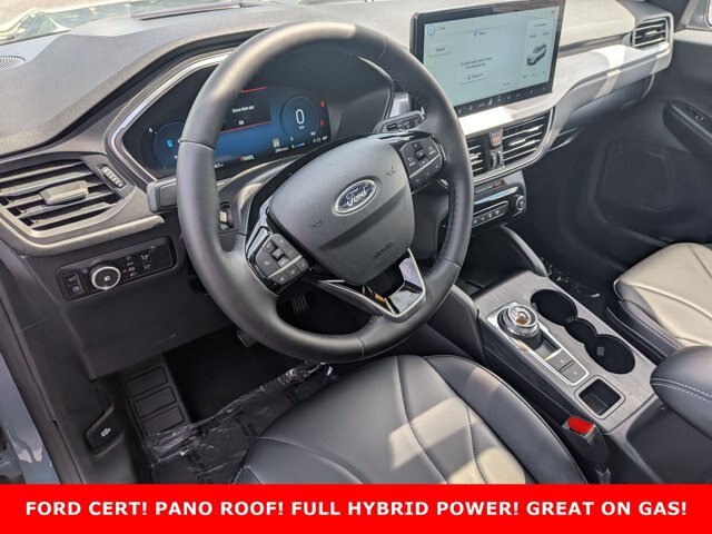 Certified 2025 Ford Escape Platinum w/ Premium Technology Package FWD image 10