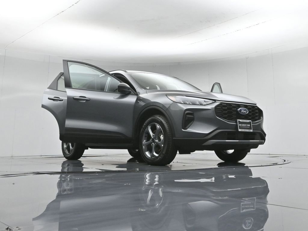 Certified 2025 Ford Escape ST-Line AWD/4WD image 50