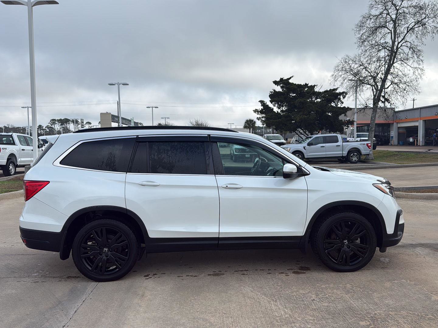 Used 2022 Honda Pilot Special Edition image 2