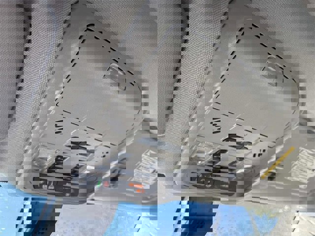 Used 2020 Chevrolet Equinox Premier image 35