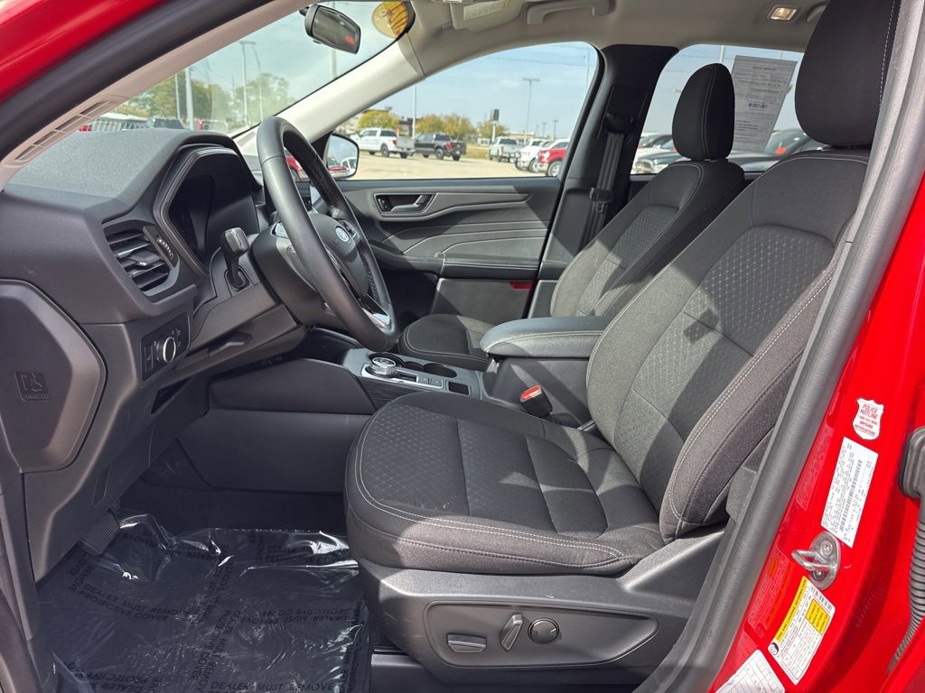 Certified 2024 Ford Escape Active w/ Tech Pack #1 image 11