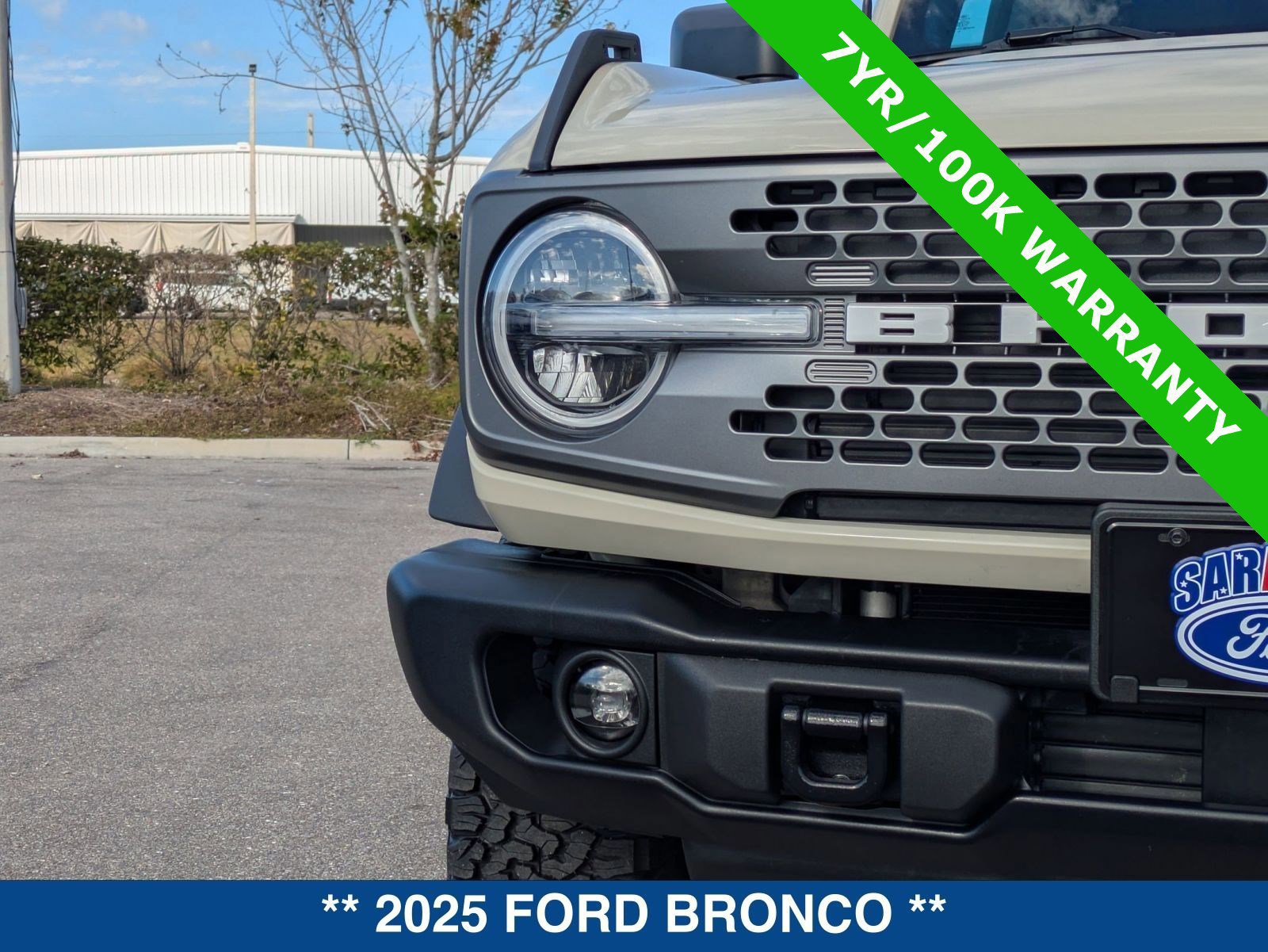 Certified 2025 Ford Bronco Badlands image 10