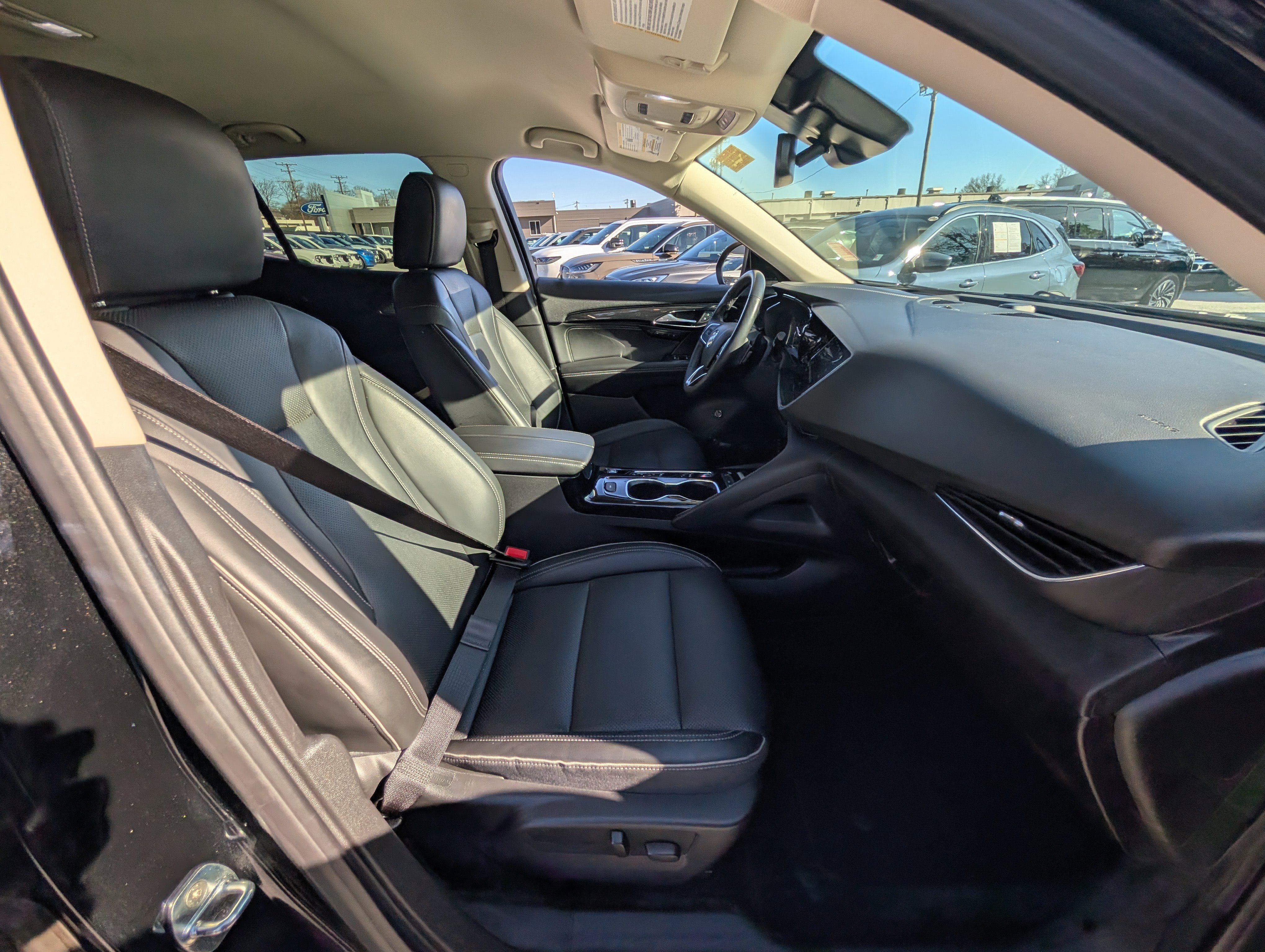 Used 2022 Buick Envision Essence w/ Technology Package I image 12