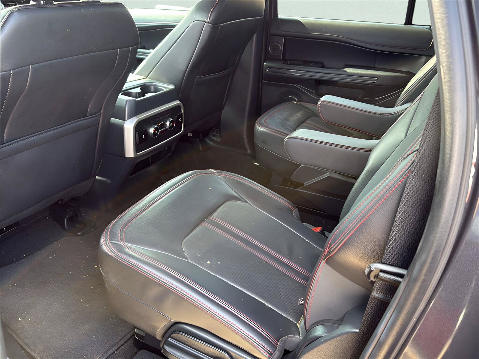Certified 2024 Ford Expedition Max Limited AWD/4WD image 2
