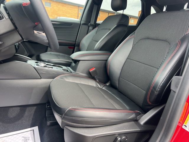 Certified 2023 Ford Escape ST-Line Select w/ Tech Pack #2 AWD/4WD image 21