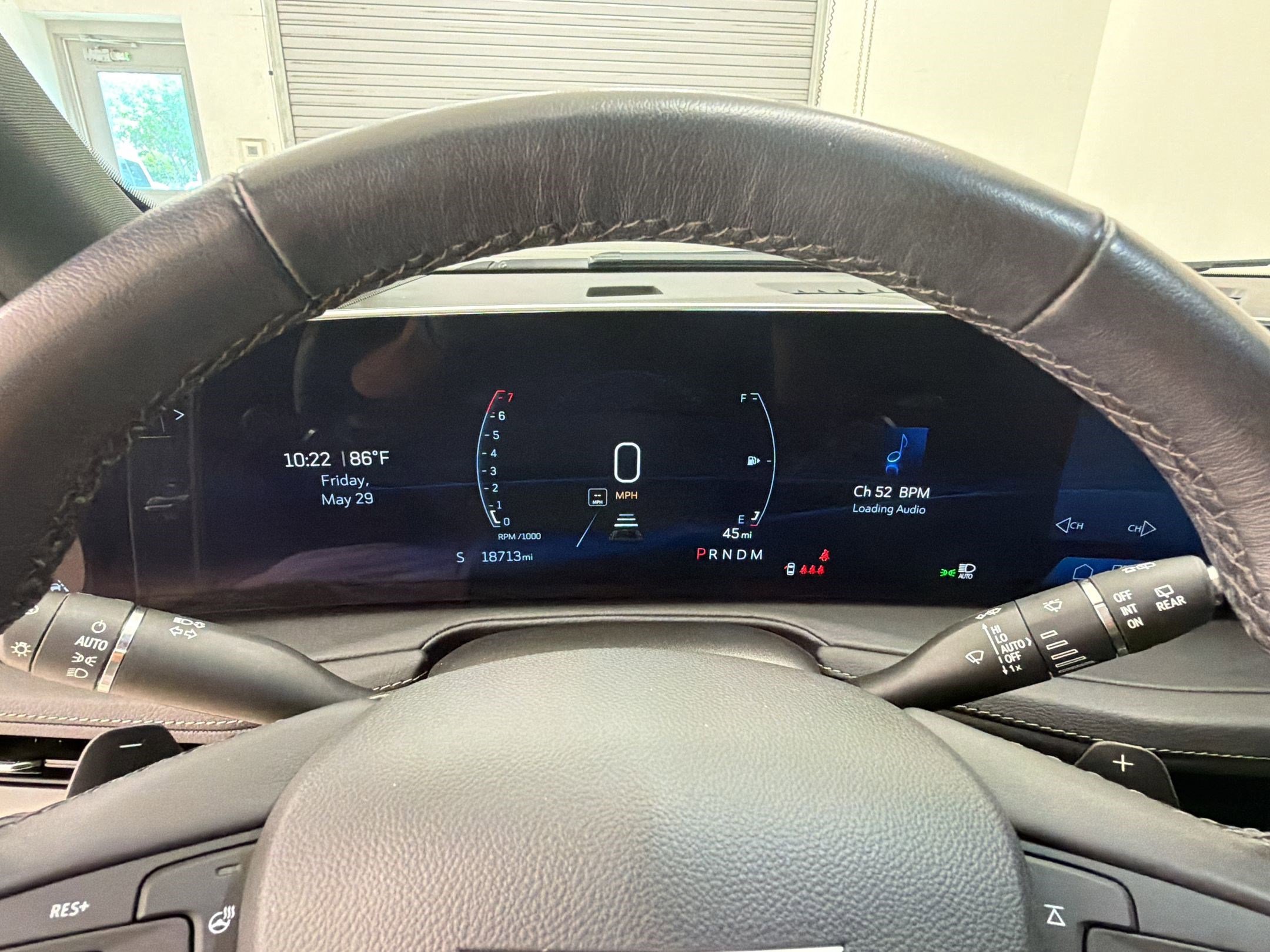 Used 2024 Cadillac XT4 Premium Luxury w/ Cold Weather Package FWD image 19