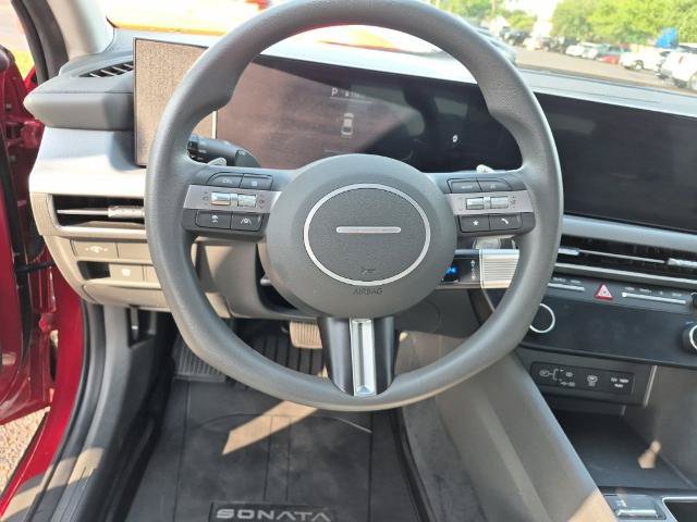 Used 2024 Hyundai Sonata SEL FWD image 10