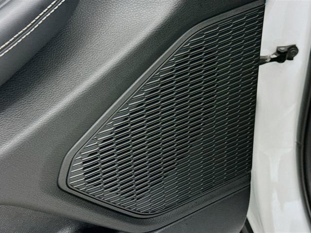 Used 2023 Jeep Grand Cherokee Laredo image 26