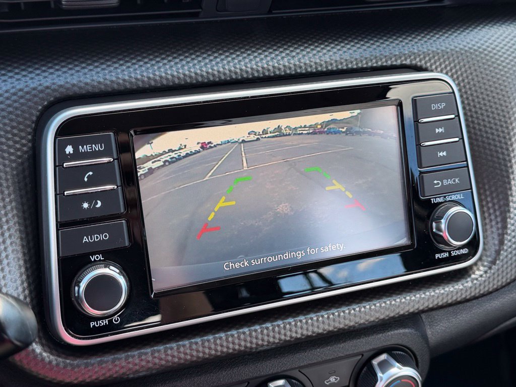 Used 2020 Nissan Kicks S FWD image 31