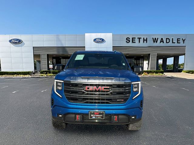 Used 2022 GMC Sierra 1500 AT4 w/ AT4 Premium Package image 2