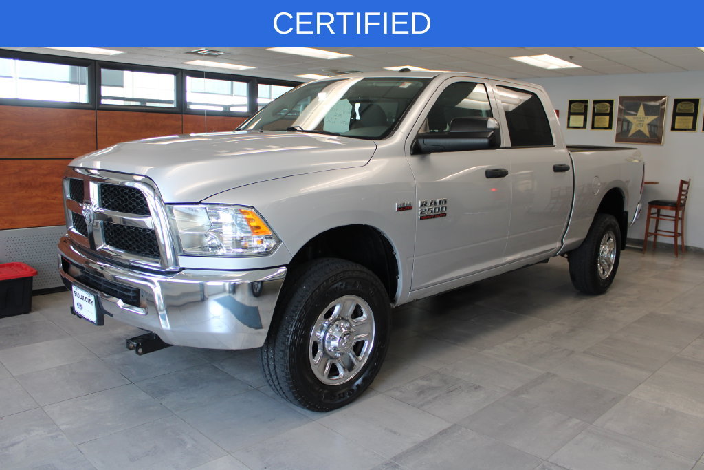 Used 2018 RAM 2500 Tradesman w/ Chrome Appearance Group AWD/4WD image 1