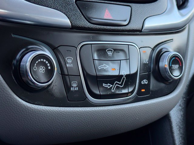 Used 2021 Chevrolet Equinox LT FWD image 21