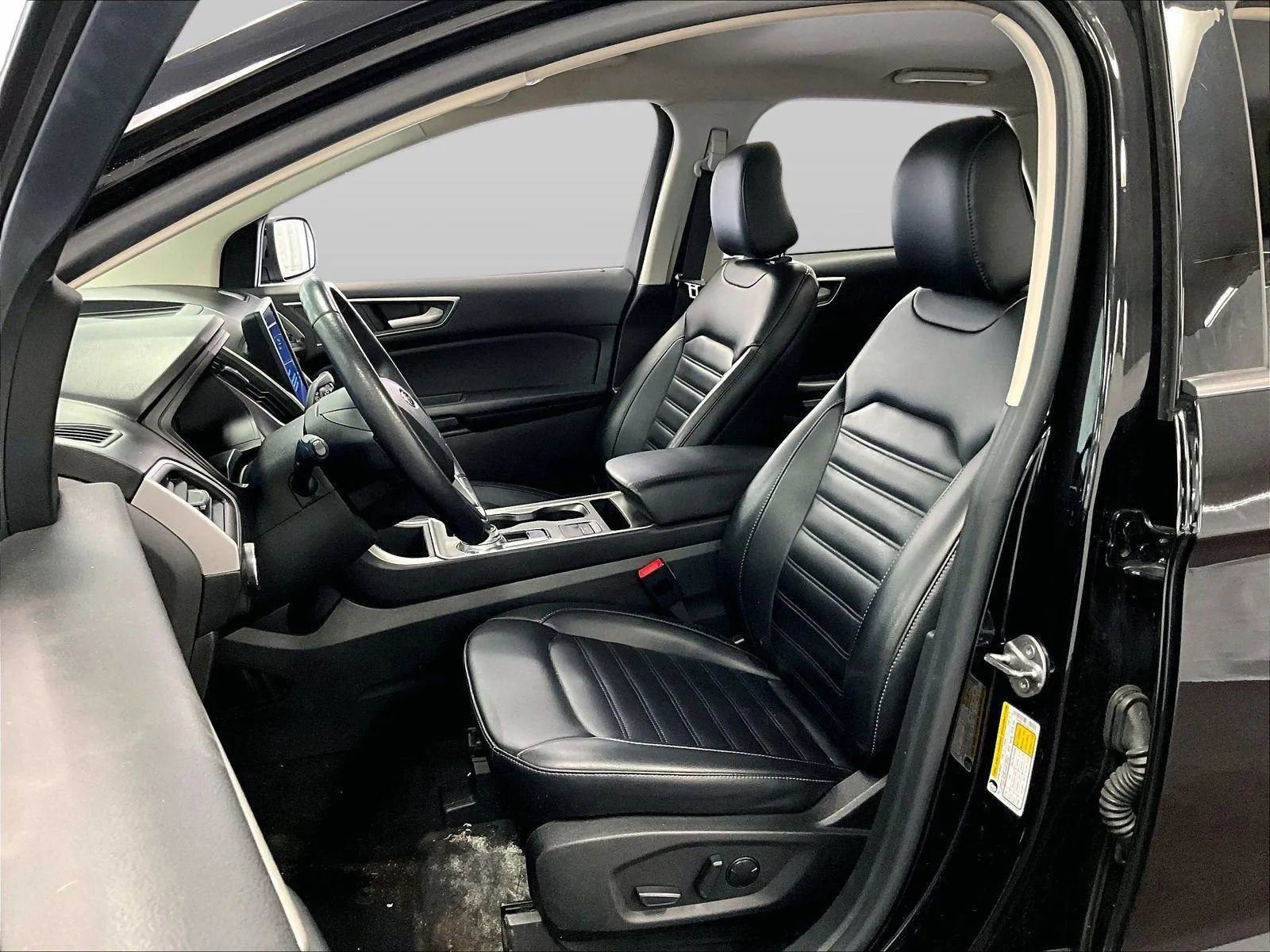 Certified 2023 Ford Edge SEL w/ Convenience Package image 24