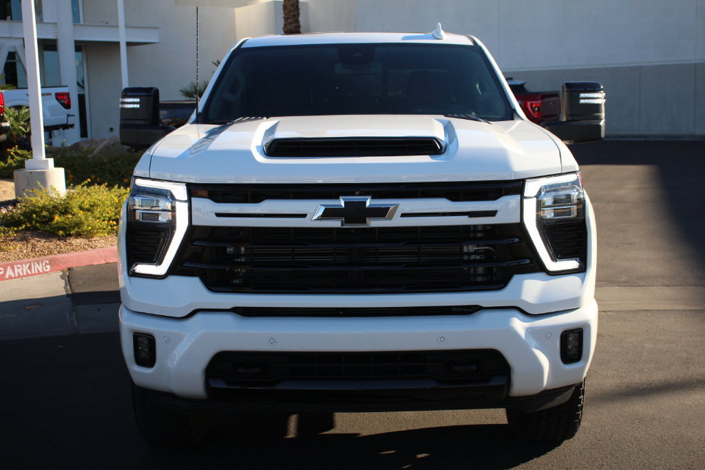 Used 2024 Chevrolet Silverado 3500 LTZ w/ LTZ Plus Package AWD/4WD image 13