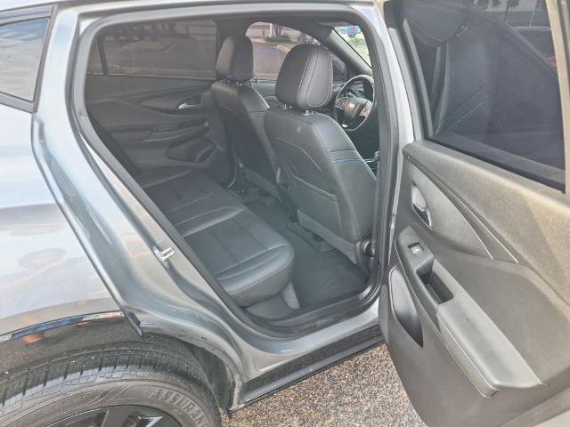 Used 2025 Buick Envista Sport Touring w/ Convenience I Package FWD image 20