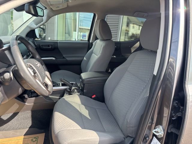 Used 2023 Toyota Tacoma SR5 AWD/4WD image 15