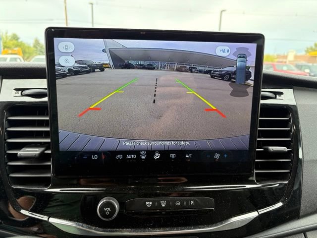 Certified 2024 Ford Transit 350 XLT RWD image 18