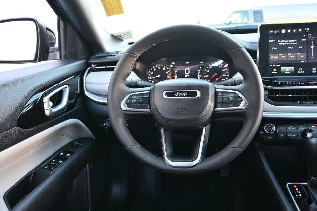Used 2024 Jeep Compass Limited AWD/4WD image 28