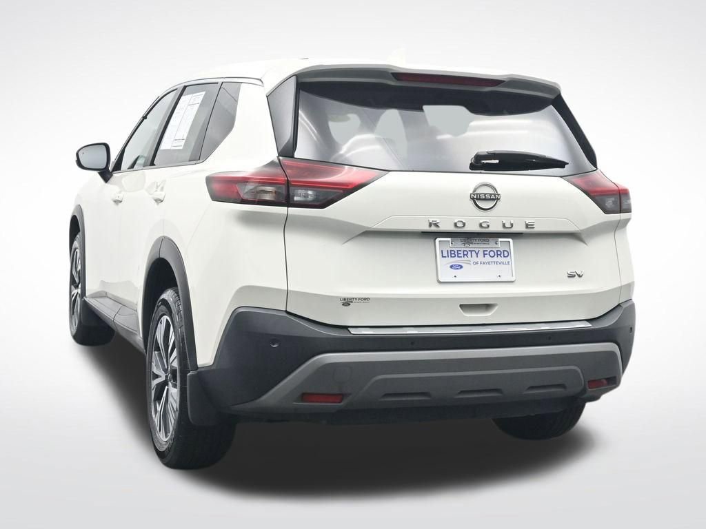 Used 2023 Nissan Rogue SV FWD image 9