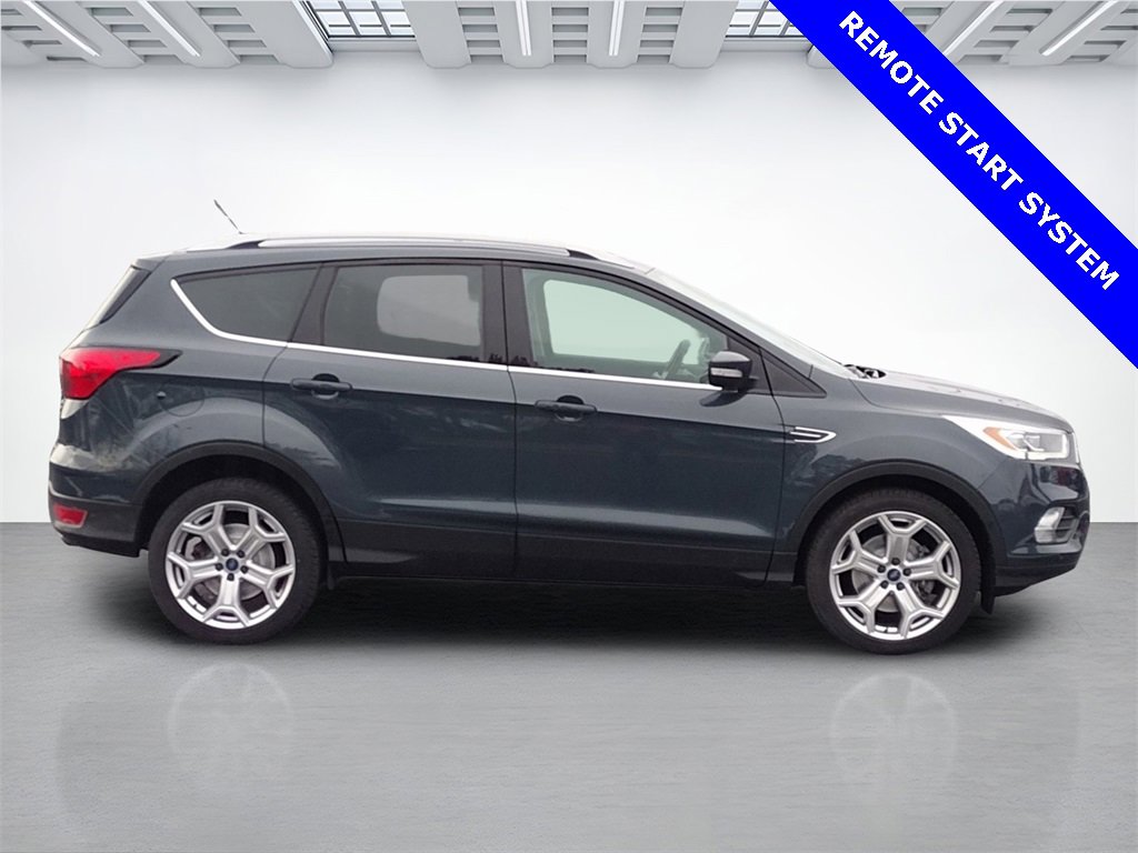 Certified 2019 Ford Escape Titanium image 2