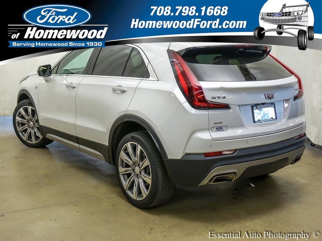Used 2022 Cadillac XT4 Premium Luxury w/ Enhanced Visibility Package image 5