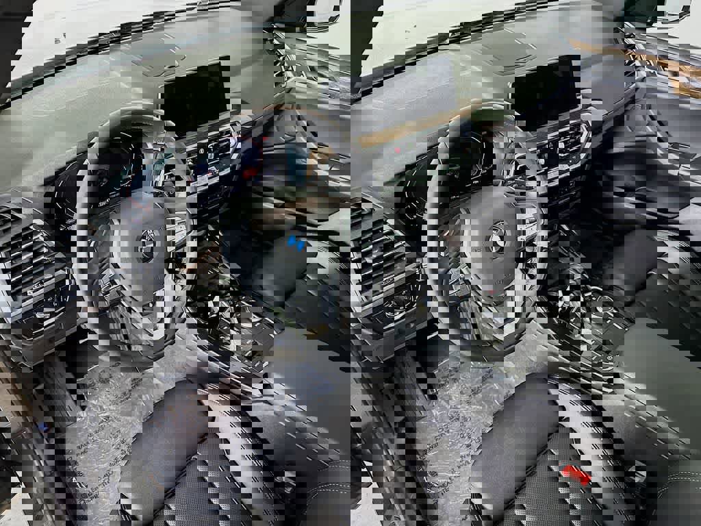 Used 2023 BMW X3 xDrive30i w/ Premium Essential Package image 9