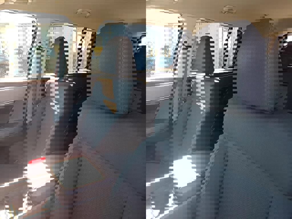 Used 2025 Hyundai Santa Fe SE image 18