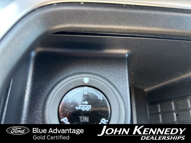 Certified 2025 Ford Expedition Active AWD/4WD image 34